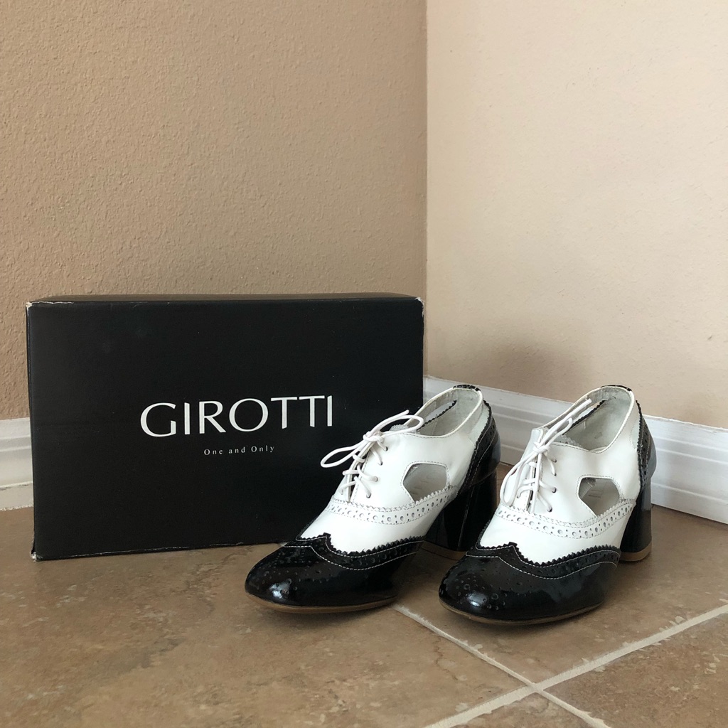 Black And White Girotti Leather Lace-Up Heels